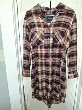 JACHS Girlfriend Burgundy Black Cream Plaid Long-Sleeve Shirt Dress